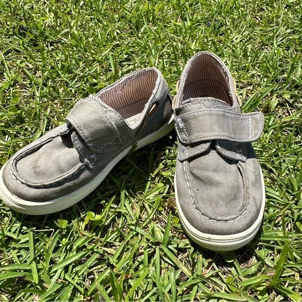 The Children’s Place Toddler Boys Boat Snap Shoes‎ size 9c